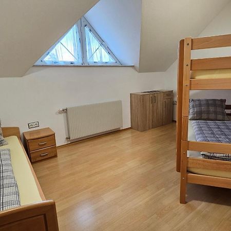 Villa Vanessa - Ferienwohnungen - Appartement Gosselsdorf Dış mekan fotoğraf