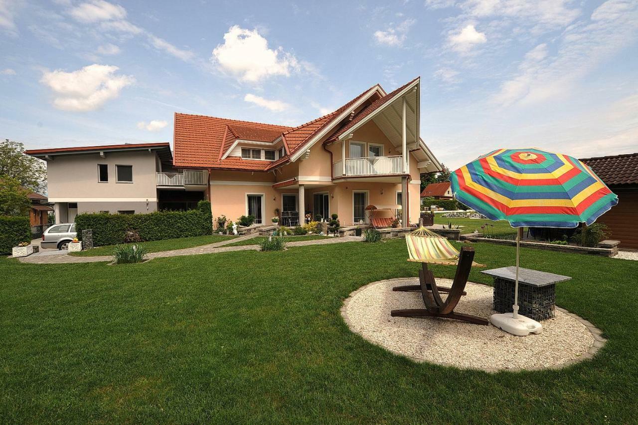 Villa Vanessa - Ferienwohnungen - Appartement Gosselsdorf Dış mekan fotoğraf